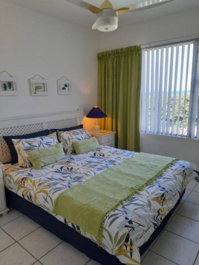 37 Key Largo